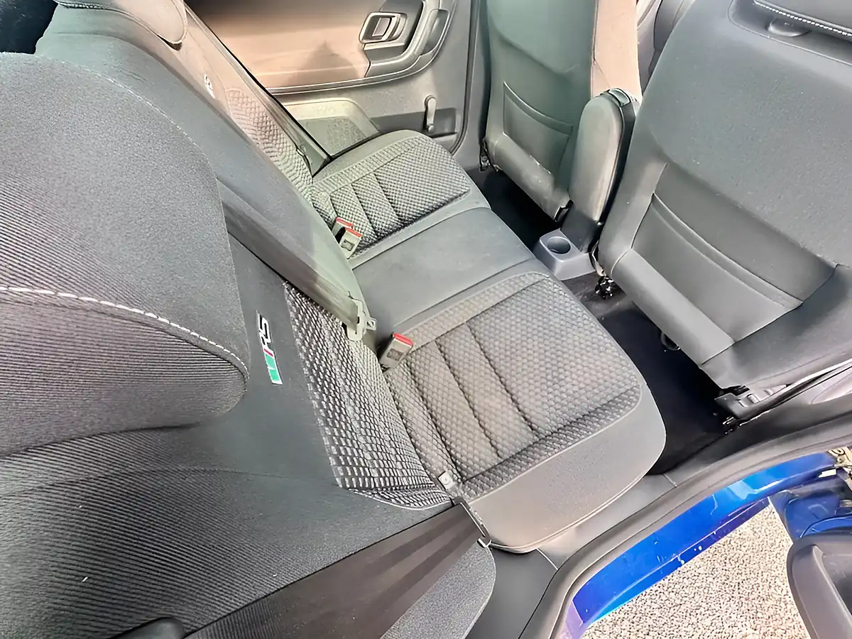 Used 2014 Skoda Fabia VRS S2000 Blue - Interior and Exterior details 20