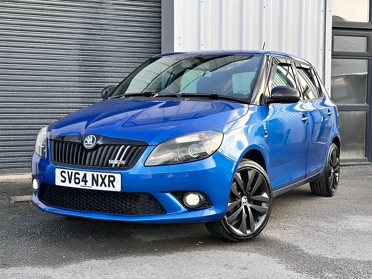 Used 2014 Skoda Fabia VRS S2000 Blue - Interior and Exterior details 3