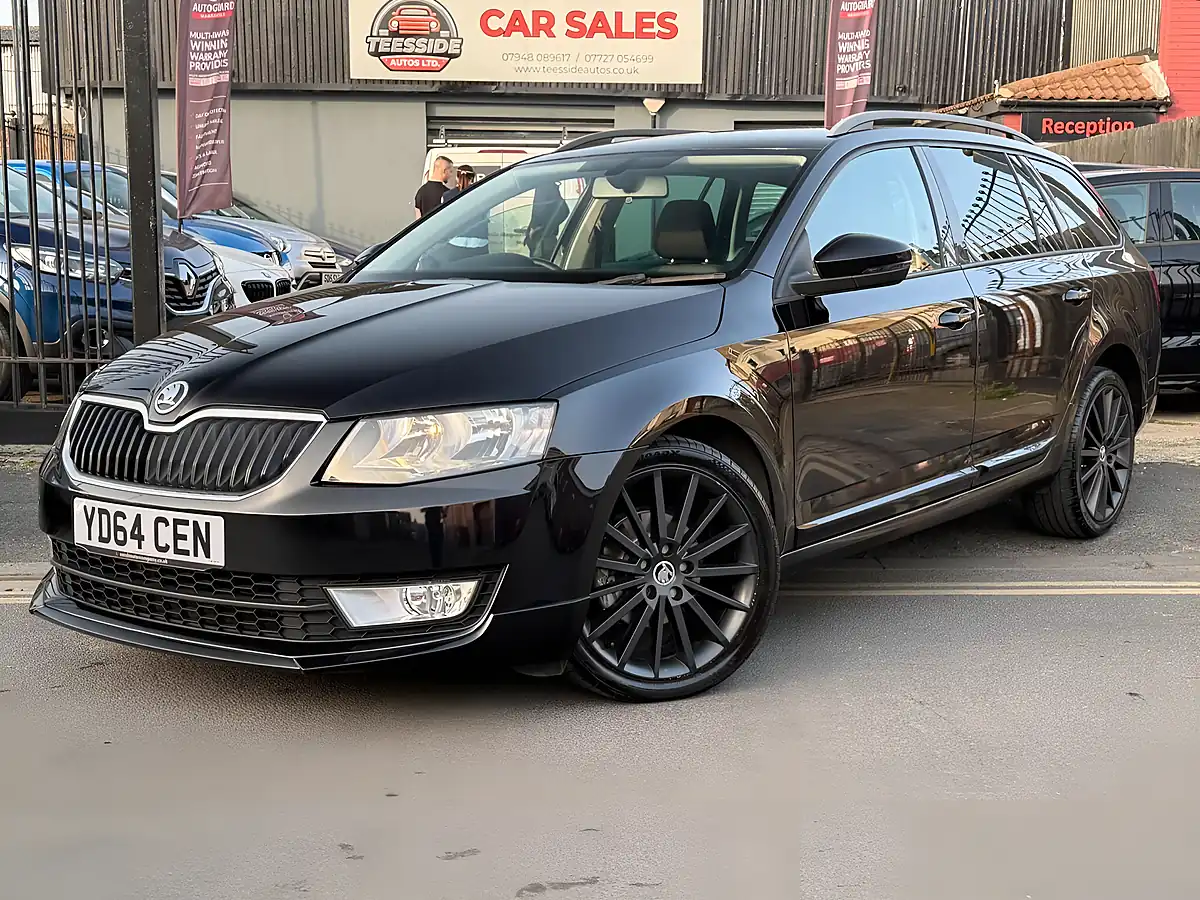 Used 2014 Skoda Octavia Black Edition Black - Interior and Exterior details 5
