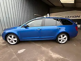 Used 2014 Skoda Octavia Elegance Blue - Interior and Exterior details 10