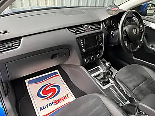Used 2014 Skoda Octavia Elegance Blue - Interior and Exterior details 19