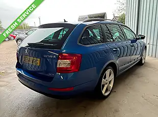 Used 2014 Skoda Octavia Elegance Blue - Interior and Exterior details 3