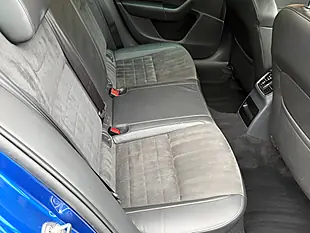 Used 2014 Skoda Octavia Elegance Blue - Interior and Exterior details 11