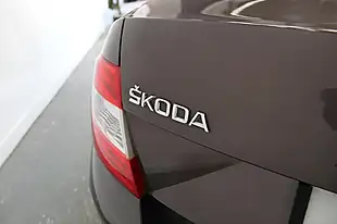 Used 2014 Skoda Octavia Elegance Brown - Interior and Exterior details 11