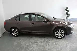 Used 2014 Skoda Octavia Elegance Brown - Interior and Exterior details 3