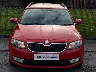 Used 2014 Skoda Octavia Elegance Red - Interior and Exterior details 2