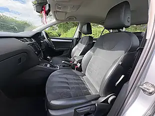 Used 2014 Skoda Octavia Elegance Silver - Interior and Exterior details 11