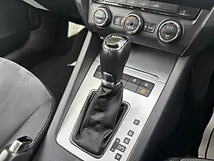 Used 2014 Skoda Octavia Elegance Silver - Interior and Exterior details 16