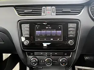 Used 2014 Skoda Octavia Elegance Silver - Interior and Exterior details 17