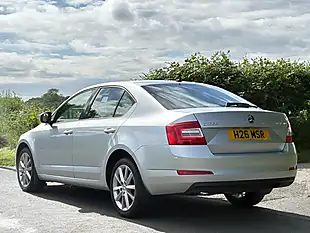 Used 2014 Skoda Octavia Elegance Silver - Interior and Exterior details 6