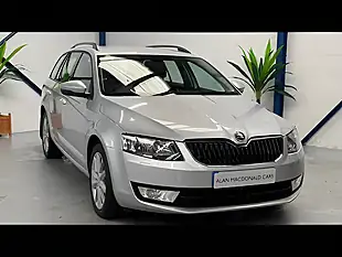 Used 2014 Skoda Octavia Elegance Silver - Interior and Exterior details 20
