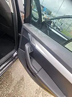 Used 2014 Skoda Octavia Se - Interior and Exterior details 12