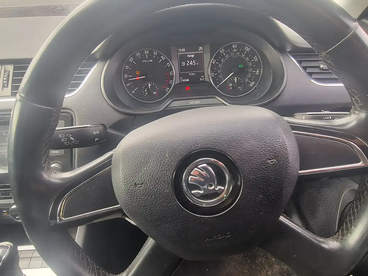 Used 2014 Skoda Octavia Se - Interior and Exterior details 14