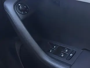 Used 2014 Skoda Octavia Se Red - Interior and Exterior details 19