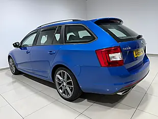 Used 2014 Skoda Octavia VRS Blue - Interior and Exterior details 7