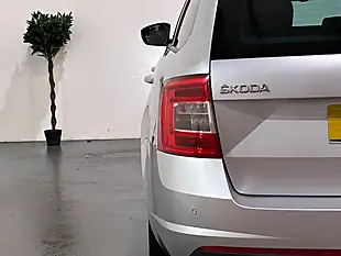 Used 2014 Skoda Octavia VRS Silver - Interior and Exterior details 18