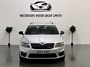 Used 2014 Skoda Octavia VRS Silver - Interior and Exterior details 7