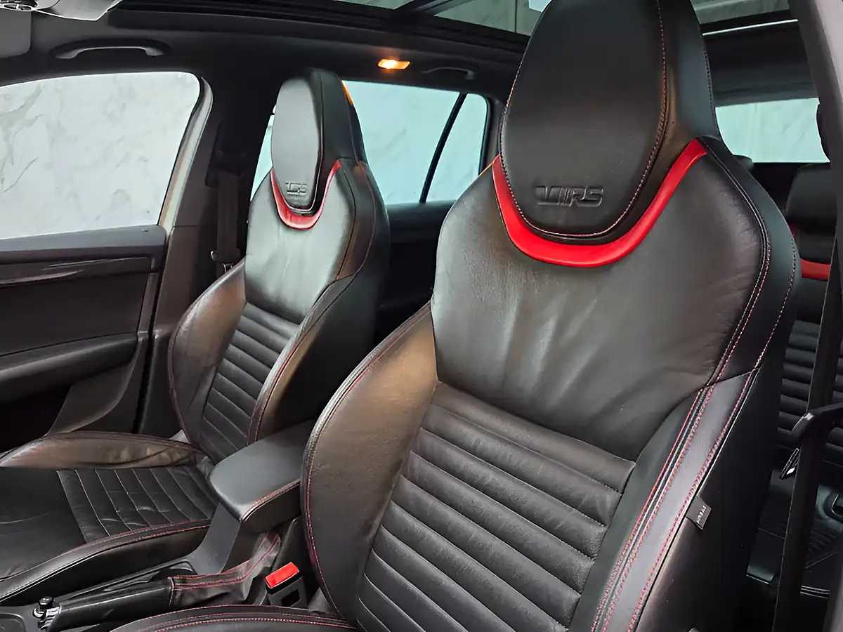 Used 2014 Skoda Octavia VRS White - Interior and Exterior details 16