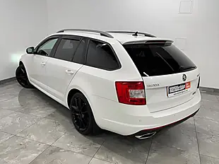 Used 2014 Skoda Octavia VRS White - Interior and Exterior details 5
