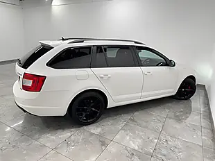 Used 2014 Skoda Octavia VRS White - Interior and Exterior details 8