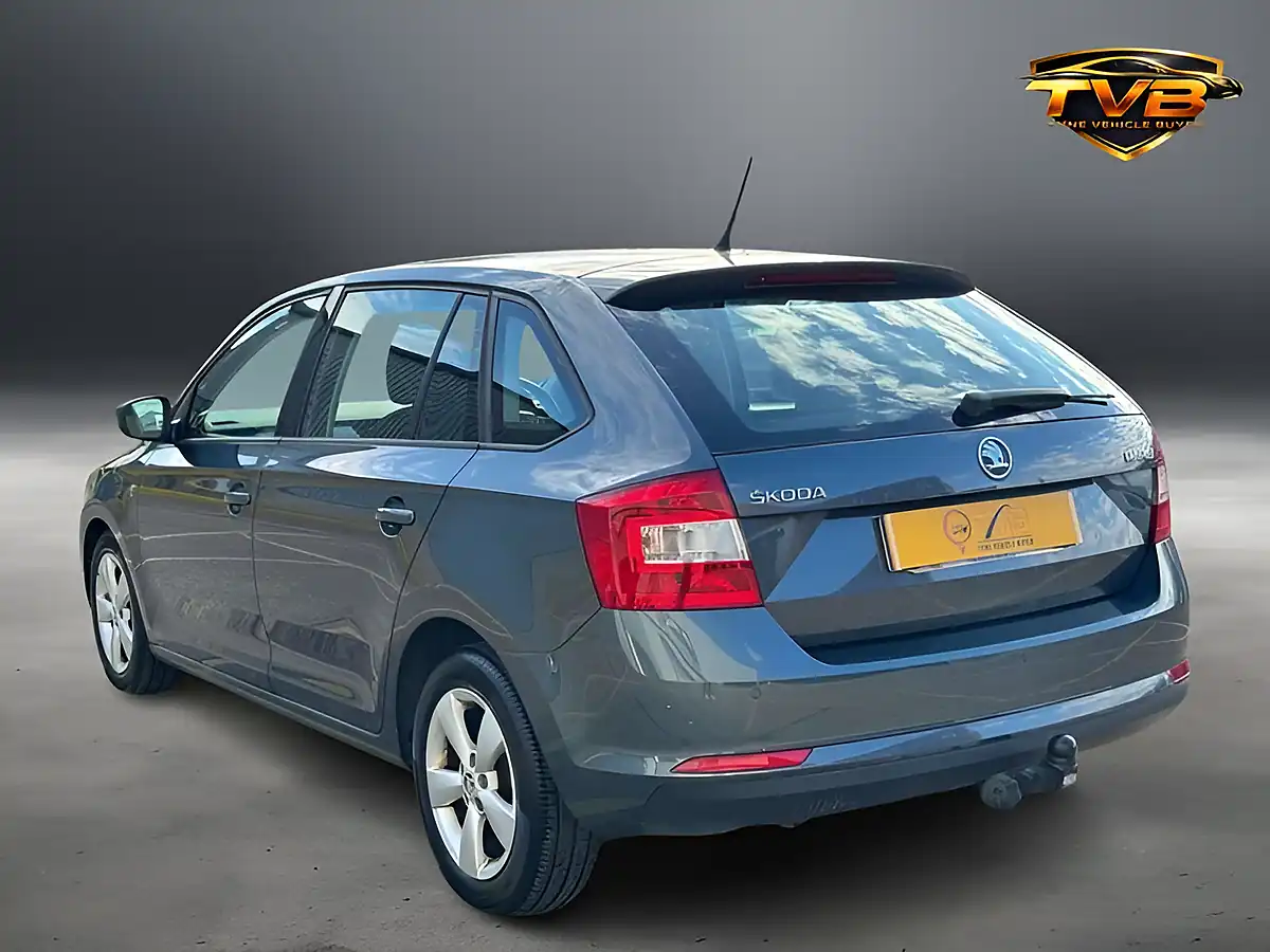 Used 2014 Skoda Rapid Spaceback Se Metal Grey - Interior and Exterior details 6