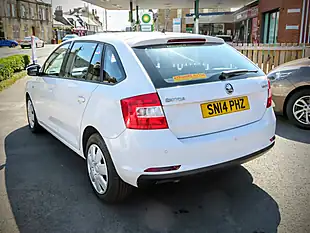Used 2014 Skoda Rapid Spaceback Se White - Interior and Exterior details 6