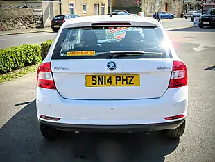 Used 2014 Skoda Rapid Spaceback Se White - Interior and Exterior details 7