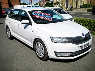 Used 2014 Skoda Rapid Spaceback Se White - Interior and Exterior details 9