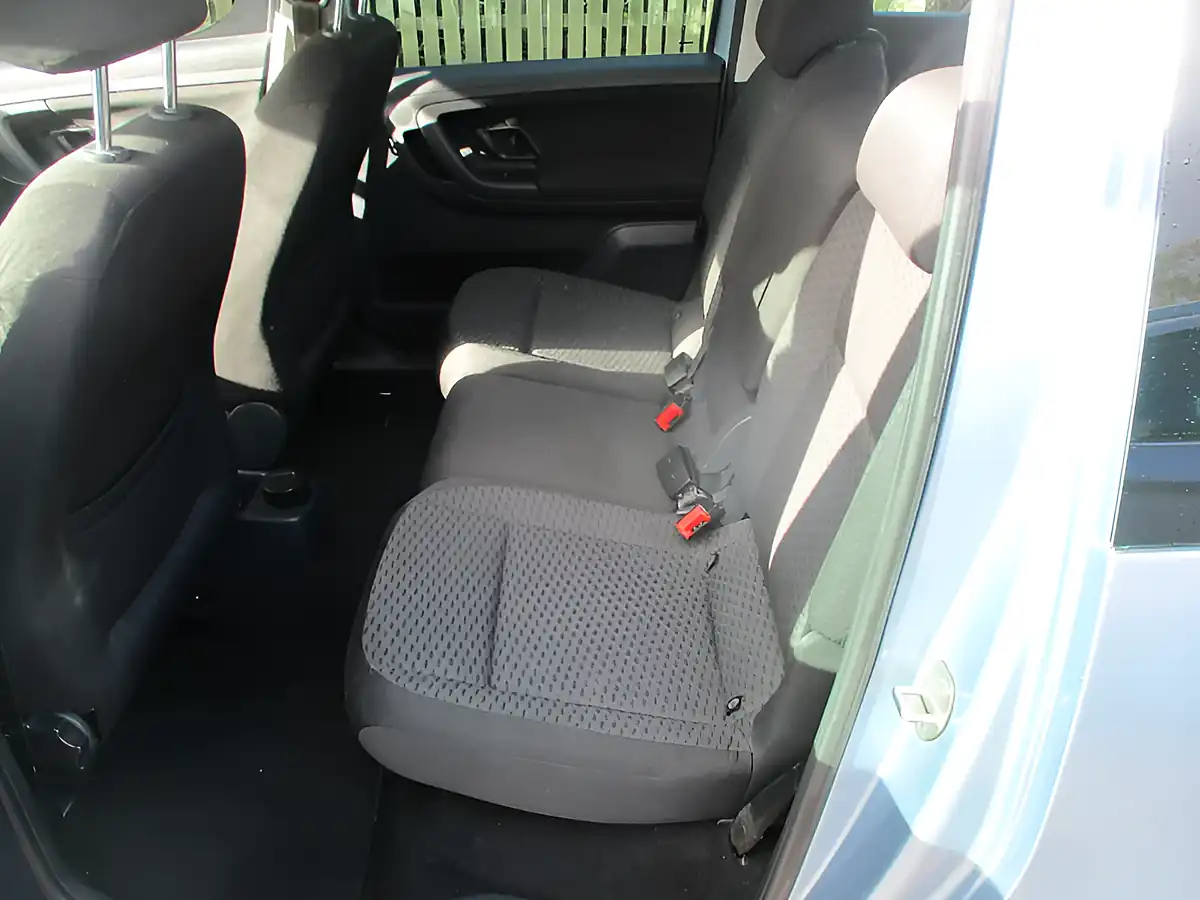 Used 2014 Skoda Roomster Se Action Blue - Interior and Exterior details 16