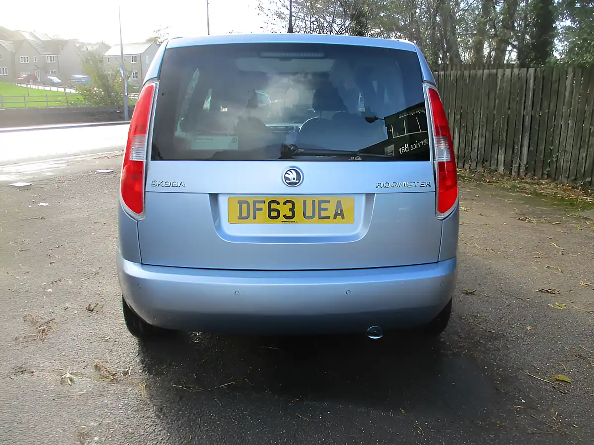Used 2014 Skoda Roomster Se Action Blue - Interior and Exterior details 6