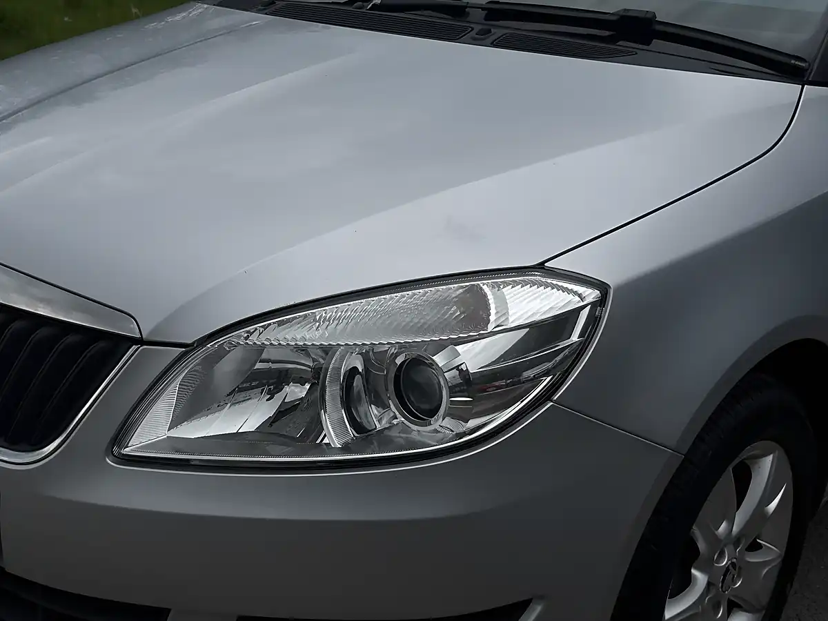Used 2014 Skoda Roomster Se Action Silver - Interior and Exterior details 10