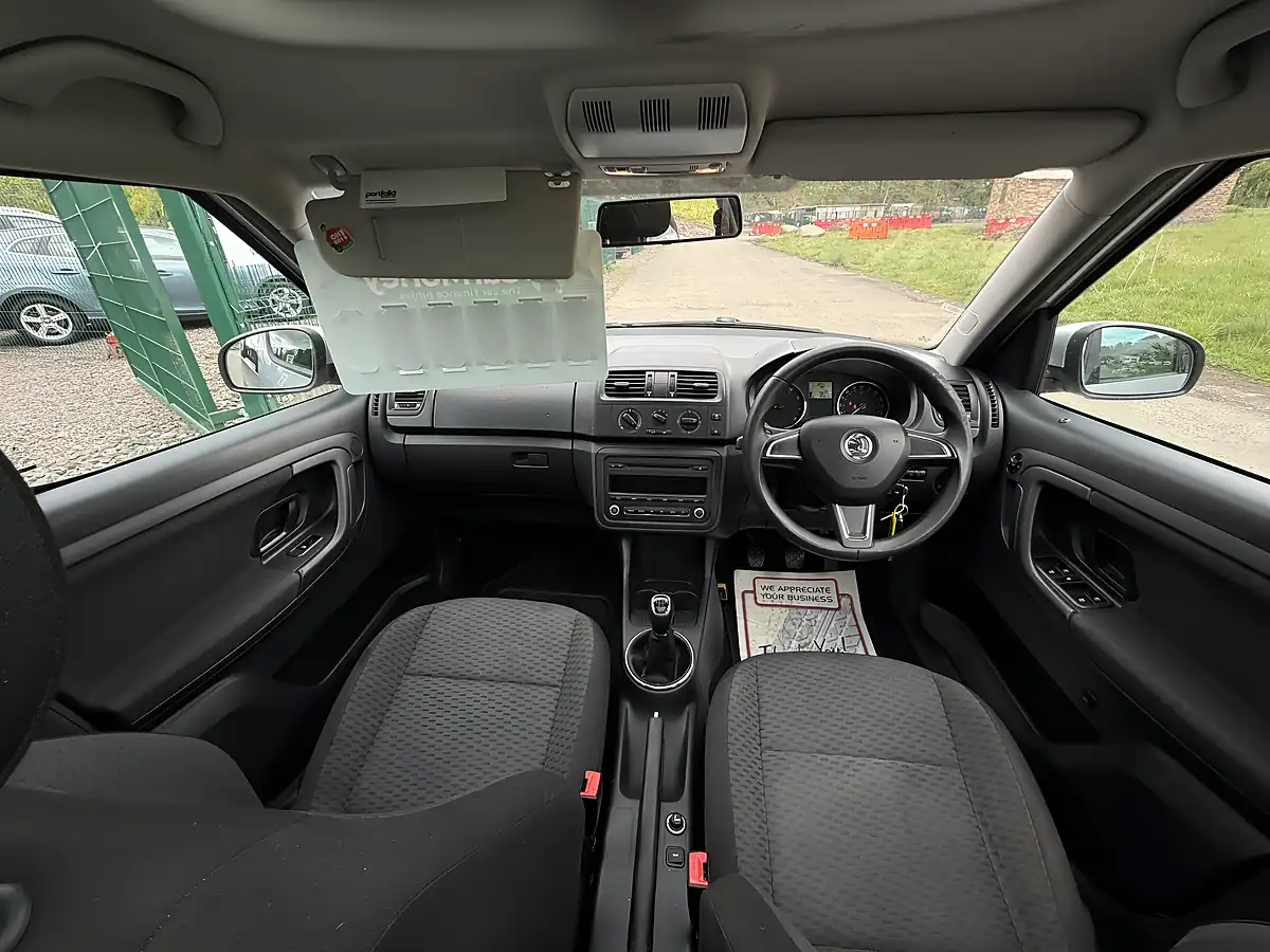 Used 2014 Skoda Roomster Se Action Silver - Interior and Exterior details 14