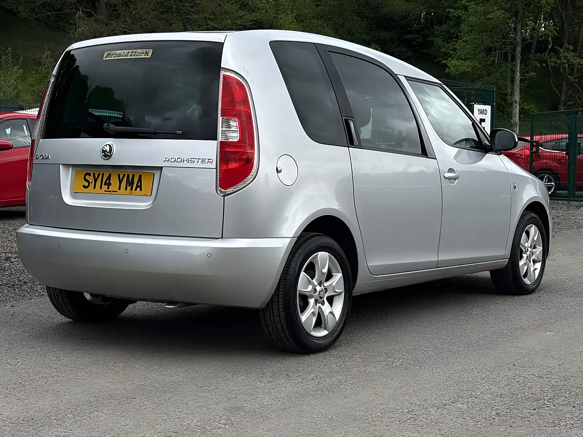 Used 2014 Skoda Roomster Se Action Silver - Interior and Exterior details 5