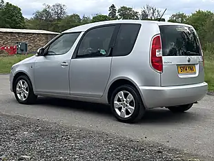 Used 2014 Skoda Roomster Se Action Silver - Interior and Exterior details 7