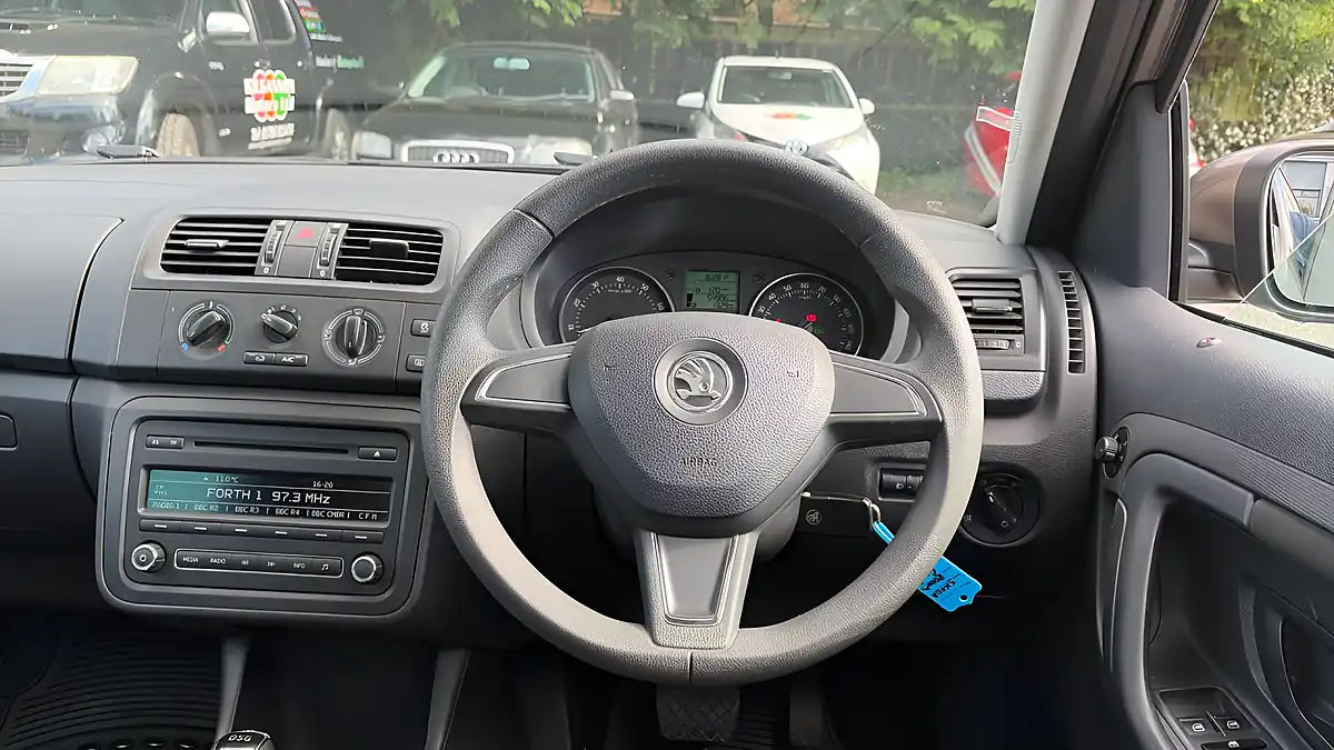 Used 2014 Skoda Roomster Se Brown - Interior and Exterior details 8