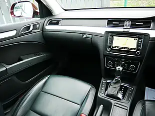 Used 2014 Skoda Superb Elegance Red - Interior and Exterior details 17
