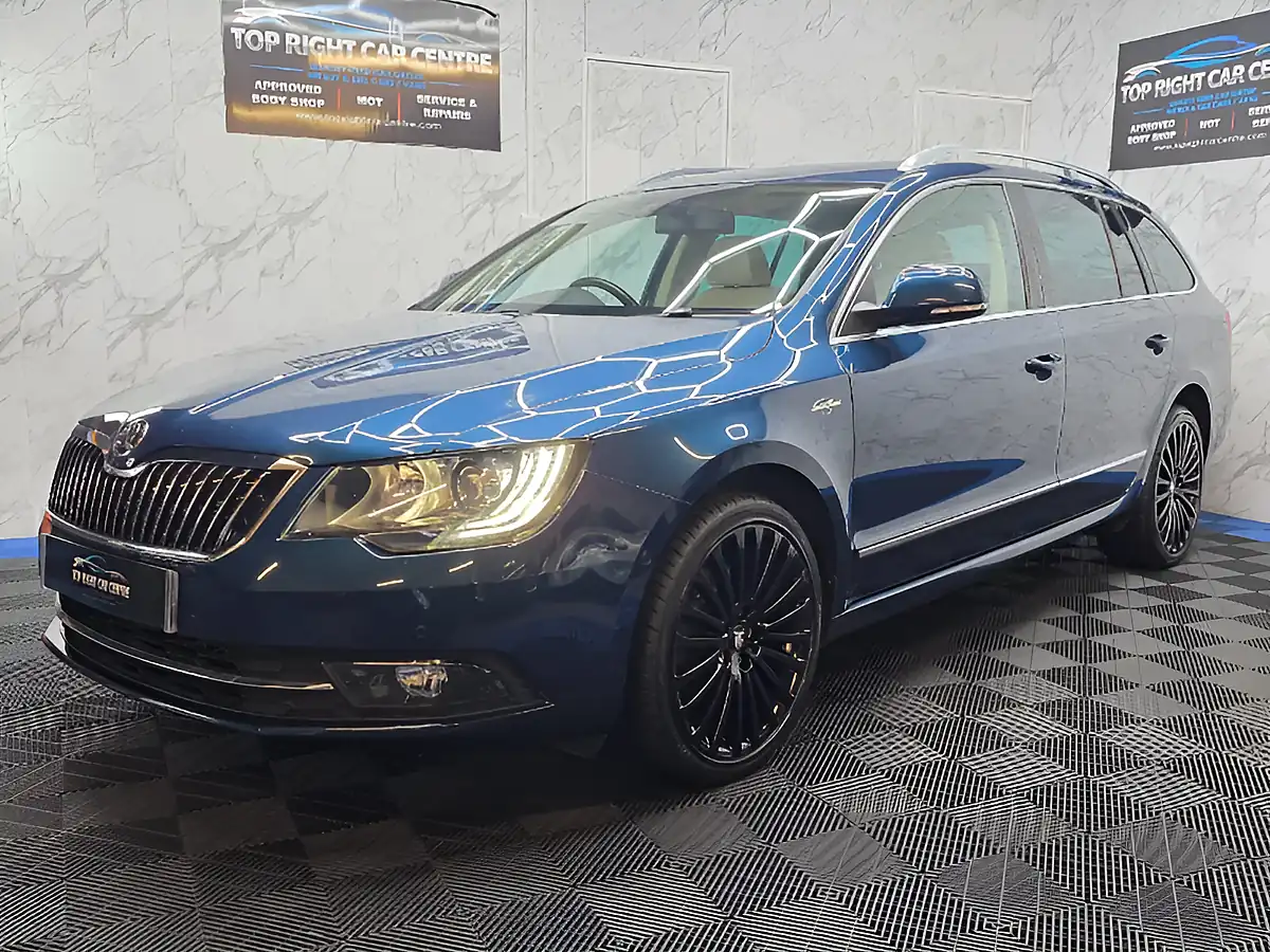 Used 2014 Skoda Superb Laurin & Klement Blue - Interior and Exterior details 4