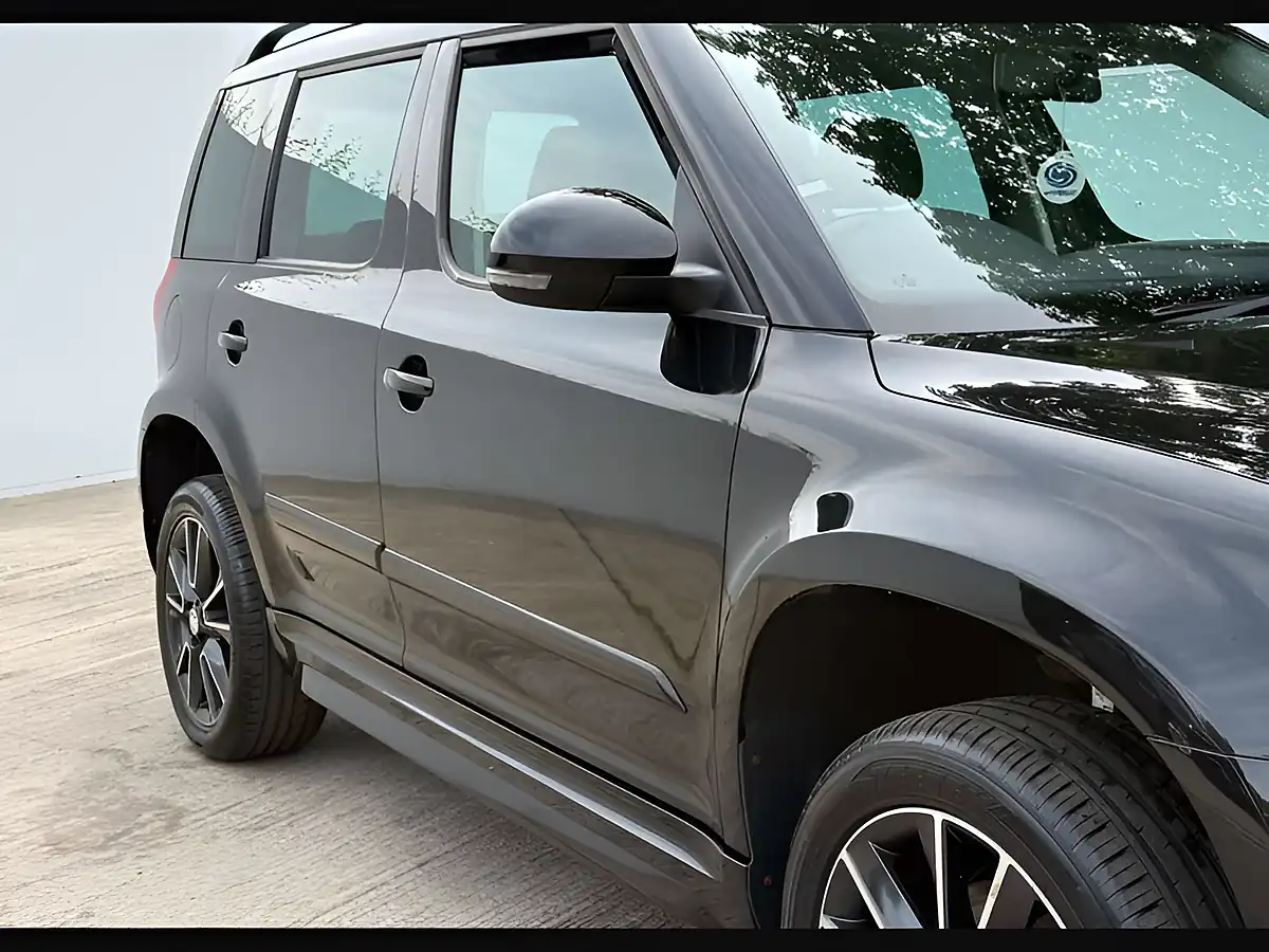 Used 2014 Skoda Yeti Black Edition Black Magic - Interior and Exterior details 4