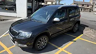 Used 2014 Skoda Yeti Elegance Outdoor Black - Interior and Exterior details 13