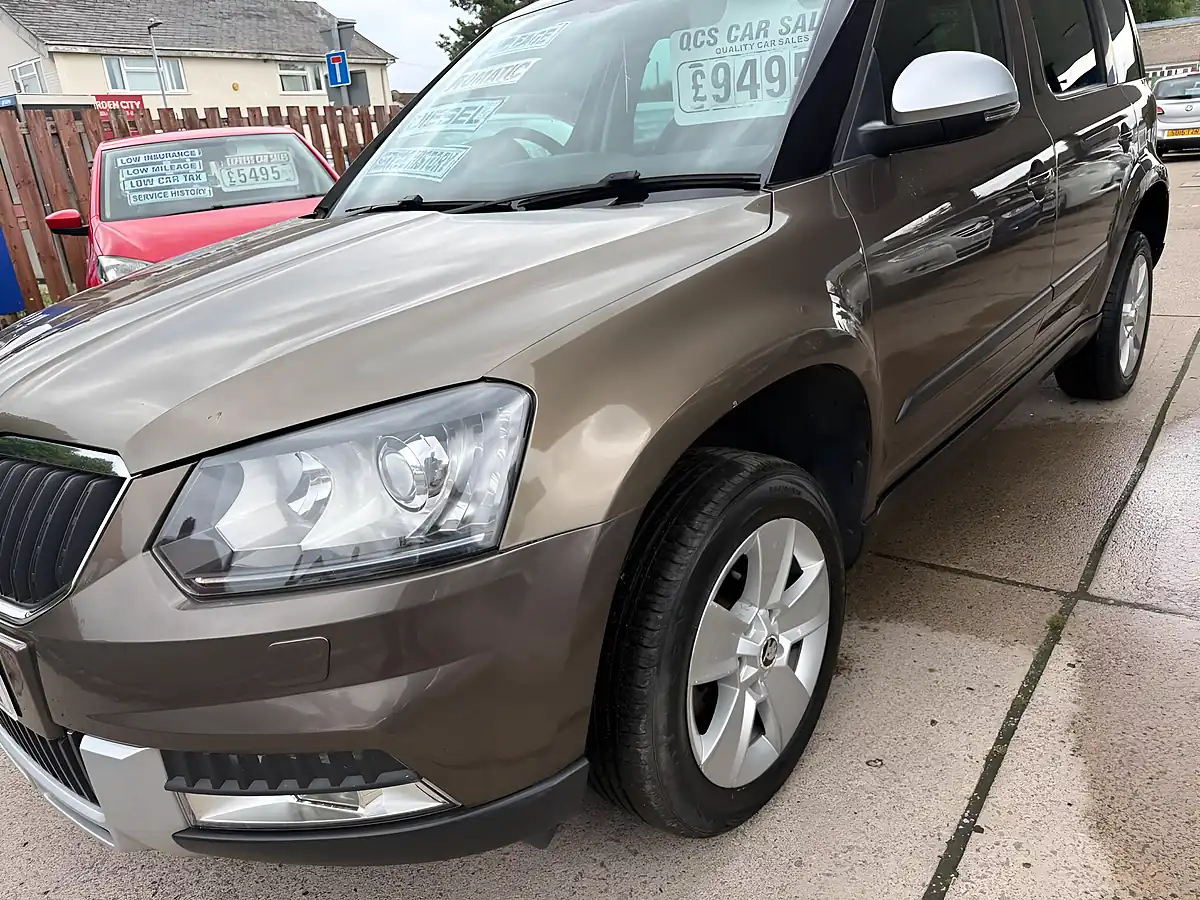 Used 2014 Skoda Yeti Elegance Outdoor Brown - Interior and Exterior details 10