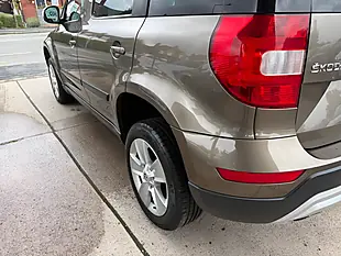 Used 2014 Skoda Yeti Elegance Outdoor Brown - Interior and Exterior details 11