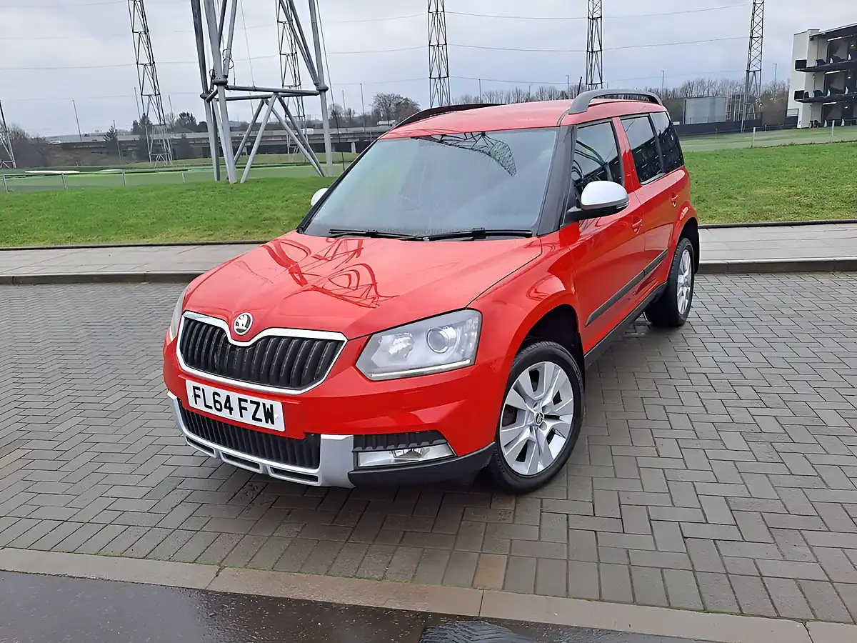 Used 2014 Skoda Yeti Elegance Outdoor Red - Front View