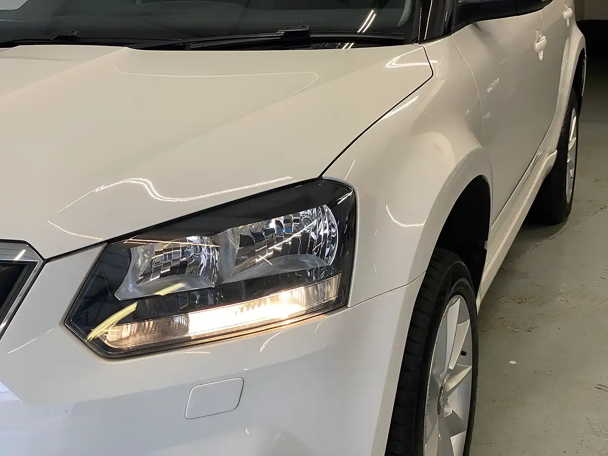 Used 2014 Skoda Yeti Greenline Ii Se White - Interior and Exterior details 13