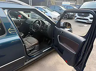 Used 2014 Skoda Yeti Laurin & Klement Outdoor Blue - Interior and Exterior details 7