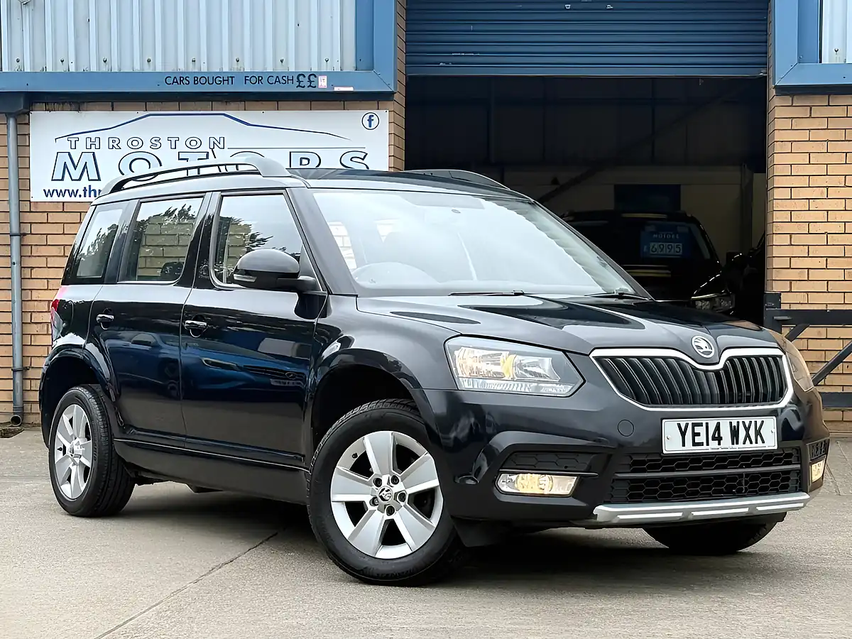 Used 2014 Skoda Yeti S Black - Front View