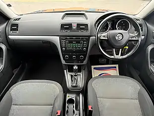 Used 2014 Skoda Yeti S Black - Interior and Exterior details 10