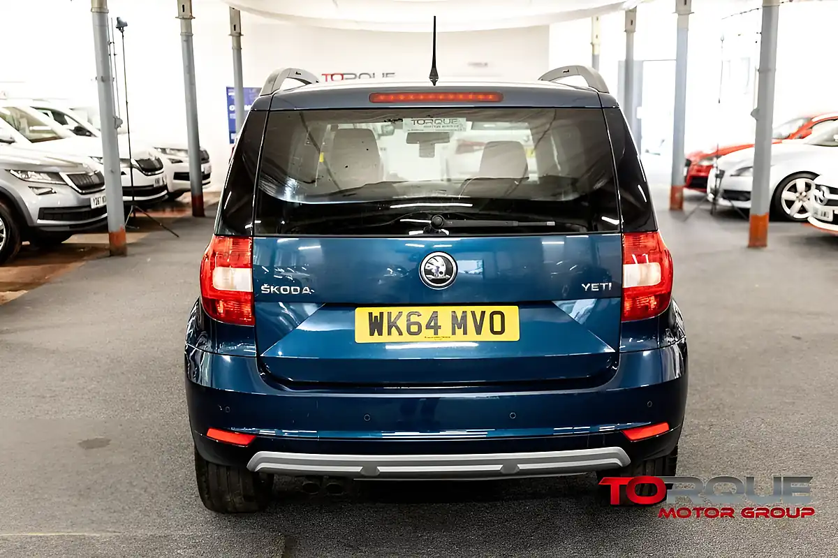 Used 2014 Skoda Yeti Se Blue - Interior and Exterior details 13