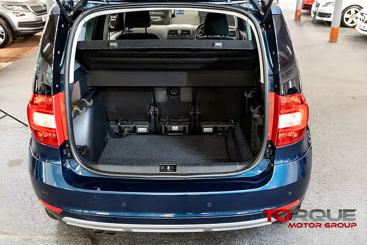 Used 2014 Skoda Yeti Se Blue - Interior and Exterior details 20