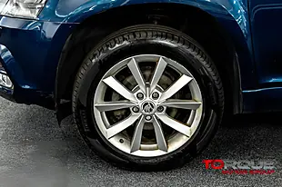 Used 2014 Skoda Yeti Se Blue - Interior and Exterior details 5