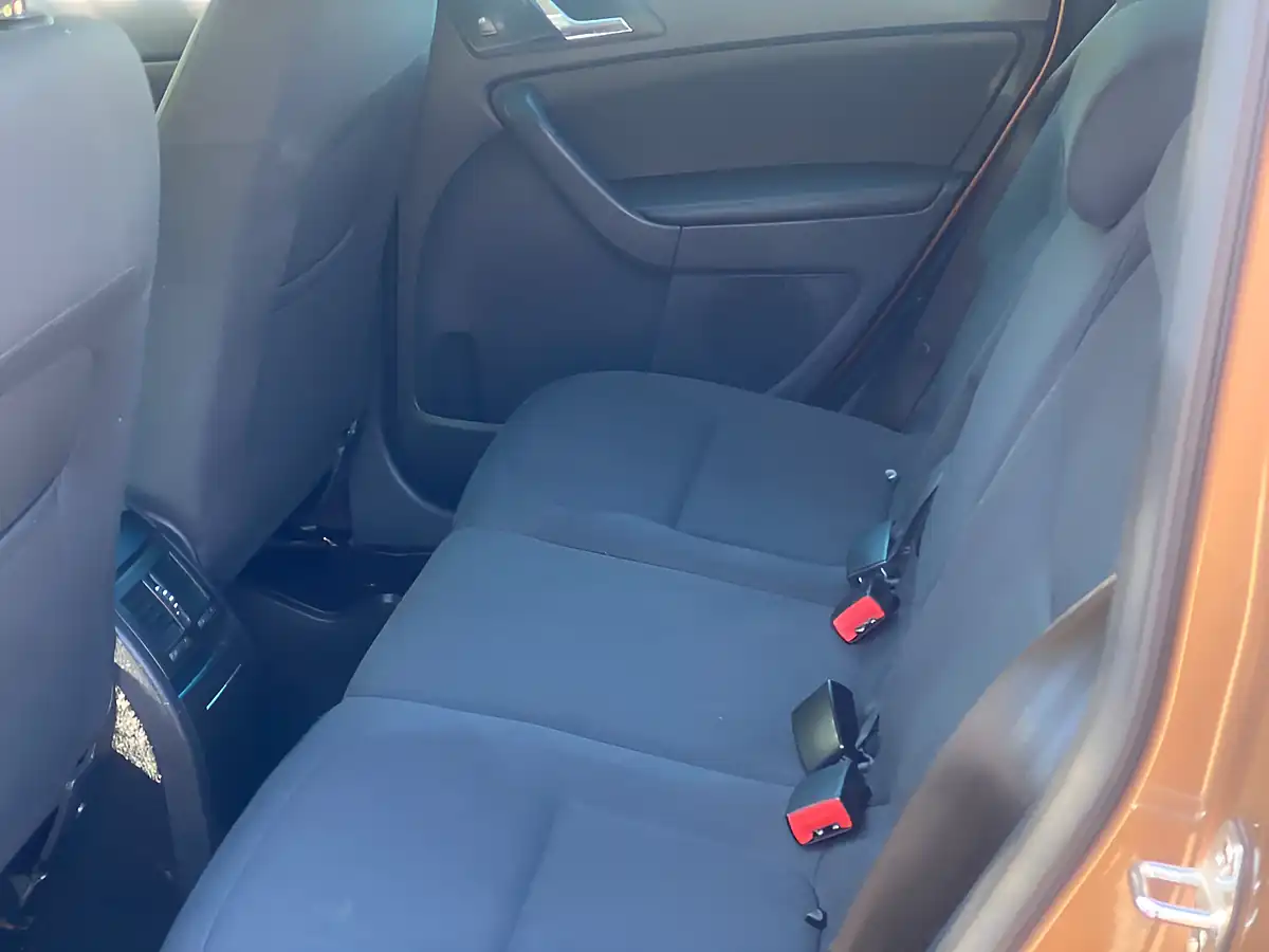 Used 2014 Skoda Yeti Se Bronze - Interior and Exterior details 14